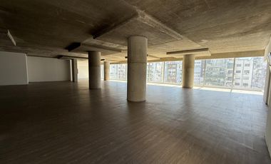 Alquiler Oficina AAA · 250m2 · Parque Las Heras 2 cocheras