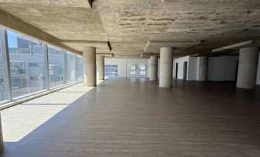 Alquiler Oficina AAA · 250m2 · Parque Las Heras 2 cocheras