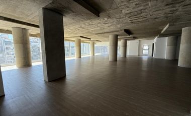 Alquiler Oficina AAA · 250m2 · Parque Las Heras 2 cocheras