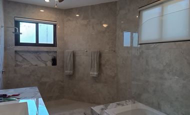 Casa en de 1 piso en venta en privada en Temozón Norte