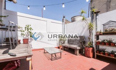 PH de 3 ambientes muy amplio en  Remedios De Escalada