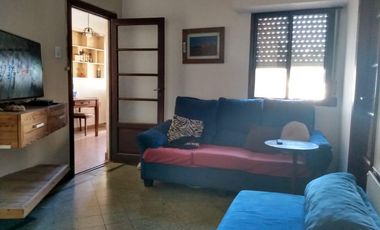 PH de 3 ambientes muy amplio en  Remedios De Escalada