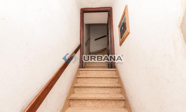 PH de 3 ambientes muy amplio en  Remedios De Escalada