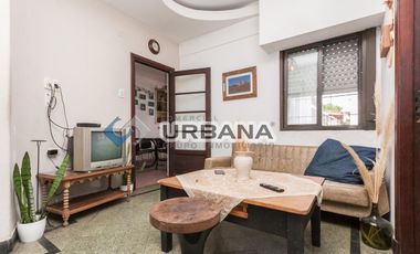 PH de 3 ambientes muy amplio en  Remedios De Escalada