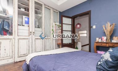 PH de 3 ambientes muy amplio en  Remedios De Escalada