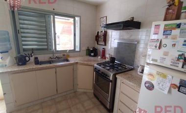 Vende Duplex 3 dormitorios  Barrio Santa Genoveva - Neuquén