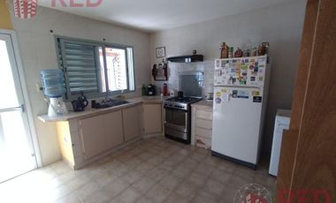 Vende Duplex 3 dormitorios  Barrio Santa Genoveva - Neuquén