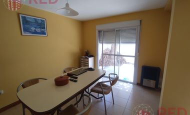 Vende Duplex 3 dormitorios  Barrio Santa Genoveva - Neuquén