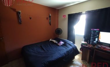 Vende Duplex 3 dormitorios  Barrio Santa Genoveva - Neuquén