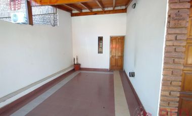 Vende Duplex 3 dormitorios  Barrio Santa Genoveva - Neuquén
