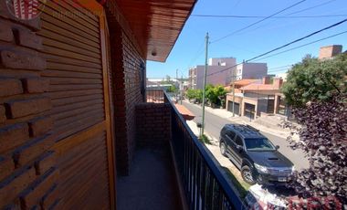 Vende Duplex 3 dormitorios  Barrio Santa Genoveva - Neuquén