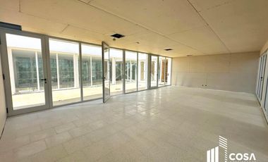 Local comercial en venta  Funes Santa Fe ubicación estratégica