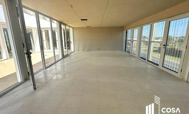 Local comercial en venta  Funes Santa Fe ubicación estratégica