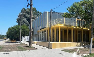 Local comercial en venta  Funes Santa Fe ubicación estratégica