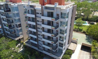 Departamento en venta de 3 ambientes en Altos de Sol, Berazategui