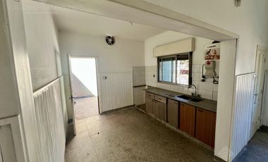 3 ambientes   patio   garage y terraza - Sin Expensas!!