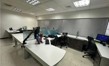 OFICINAS EN VENTA  PISO EDIF. TEMPO II - PARQUE DE LAS PALMAS