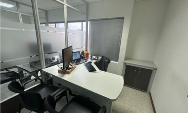 OFICINAS EN VENTA  PISO EDIF. TEMPO II - PARQUE DE LAS PALMAS