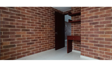 Funza Amplia Casa Super Bien Ubicada e Iluminada