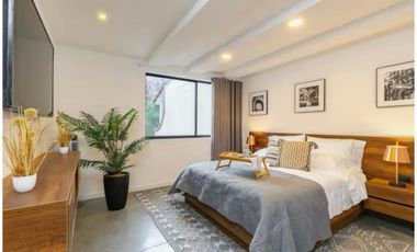 Penthouse amoblado en venta en Poblado Provenza