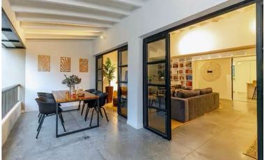 Penthouse amoblado en venta en Poblado Provenza