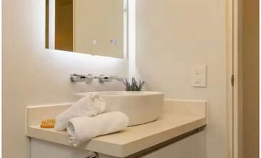 Penthouse amoblado en venta en Poblado Provenza