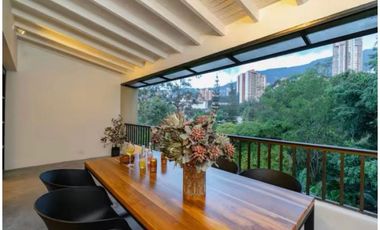 Penthouse amoblado en venta en Poblado Provenza