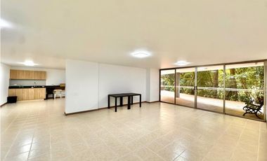 Apartamento cerca al tesoro para la renta amoblada, piso 18