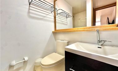 Apartamento cerca al tesoro para la renta amoblada, piso 18