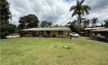 🌿 Finca Turística en Venta – Autopista del Café (Armenia – Pereira)