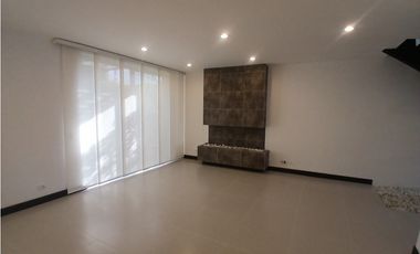 Casa en La Florida, Villamaría – 4 habitaciones, zona residencial