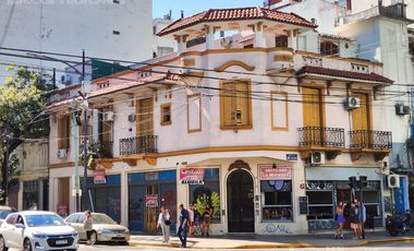 Local en alquiler. Pb y subsuelo. 145 mts. Apto todo rubro. Angel Gallardo y Drago. Villa Crespo