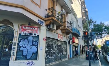Local en alquiler. Pb y subsuelo. 145 mts. Apto todo rubro. Angel Gallardo y Drago. Villa Crespo