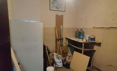 Local en alquiler. Pb y subsuelo. 145 mts. Apto todo rubro. Angel Gallardo y Drago. Villa Crespo