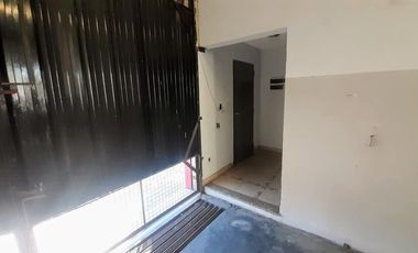 Oportunidad galpón /deposito comercial / tres oficinas a metros de Au del Oeste y puente Derqui.