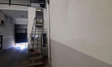 Oportunidad galpón /deposito comercial / tres oficinas a metros de Au del Oeste y puente Derqui.