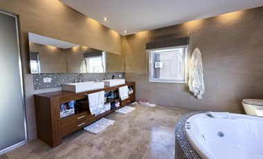 Venta Casa 7 ambientes en Barrio las Glorietas, Nordelta