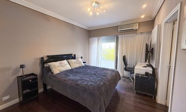 Venta Casa 7 ambientes en Barrio las Glorietas, Nordelta