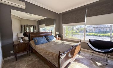 Venta Casa 7 ambientes en Barrio las Glorietas, Nordelta