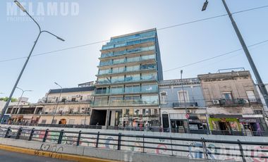 ALQUILER /  Monoambiente Colegiales/  Oficina o Vivienda / Seguridad 24HS