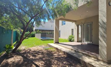 Alquiler Housing Villa Warcalde 3dor Pileta