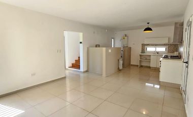 Alquiler Housing Villa Warcalde 3dor Pileta