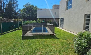 Alquiler Housing Villa Warcalde 3dor Pileta