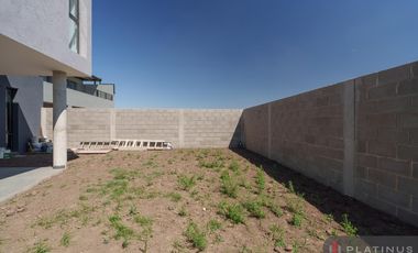 Casa en Venta de 3 Dormitorios - Cuesta de Manantiales