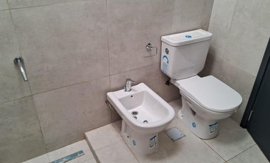 Duplex en Alquiler en Manantiales. 2 dormitorios en PB