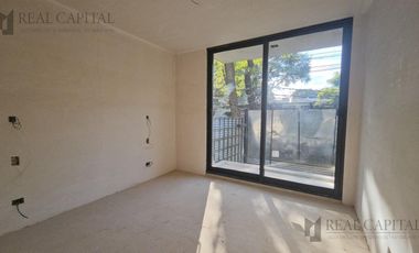 DEPARTAMENTO TIPO CASA CON TERRAZA PROPIA - SAN ISIDRO - Av. del Libertador 15300