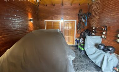 Venta de PH 3 ambientes con cochera en La Plata