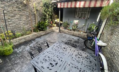 Venta de PH 3 ambientes con cochera en La Plata