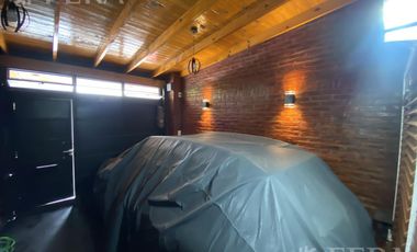 Venta de PH 3 ambientes con cochera en La Plata