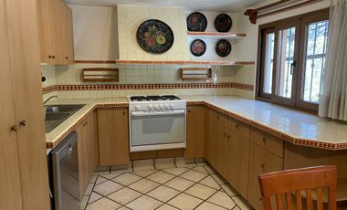 Casa en renta en Coyoacán en condominio amueblada